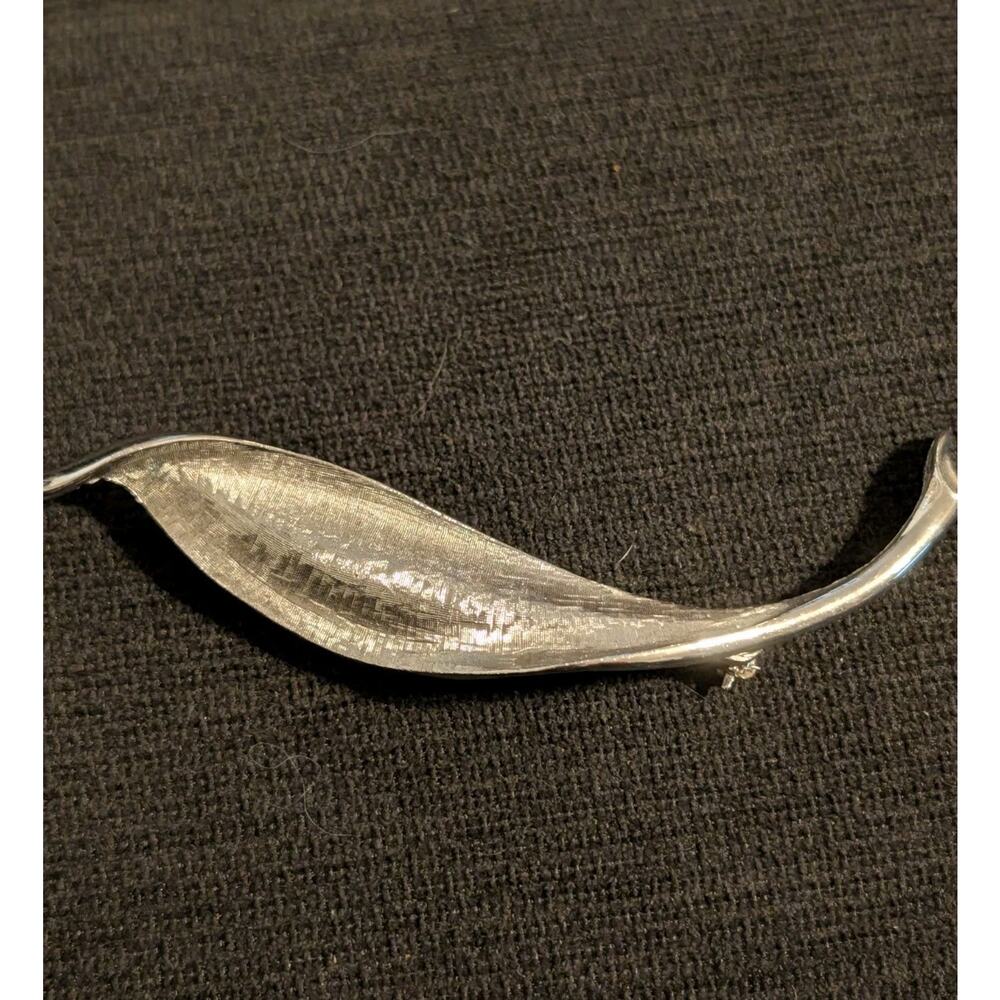 Vintage Large Charel Leaf Brooch Pin- Shiny Brushed Silver-tone Mid-century sf60 - Picture 4 of 8